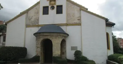 IGLESIA SANTA MONICA  CAPILLA SANTA MARIA DE LOS ANGELES